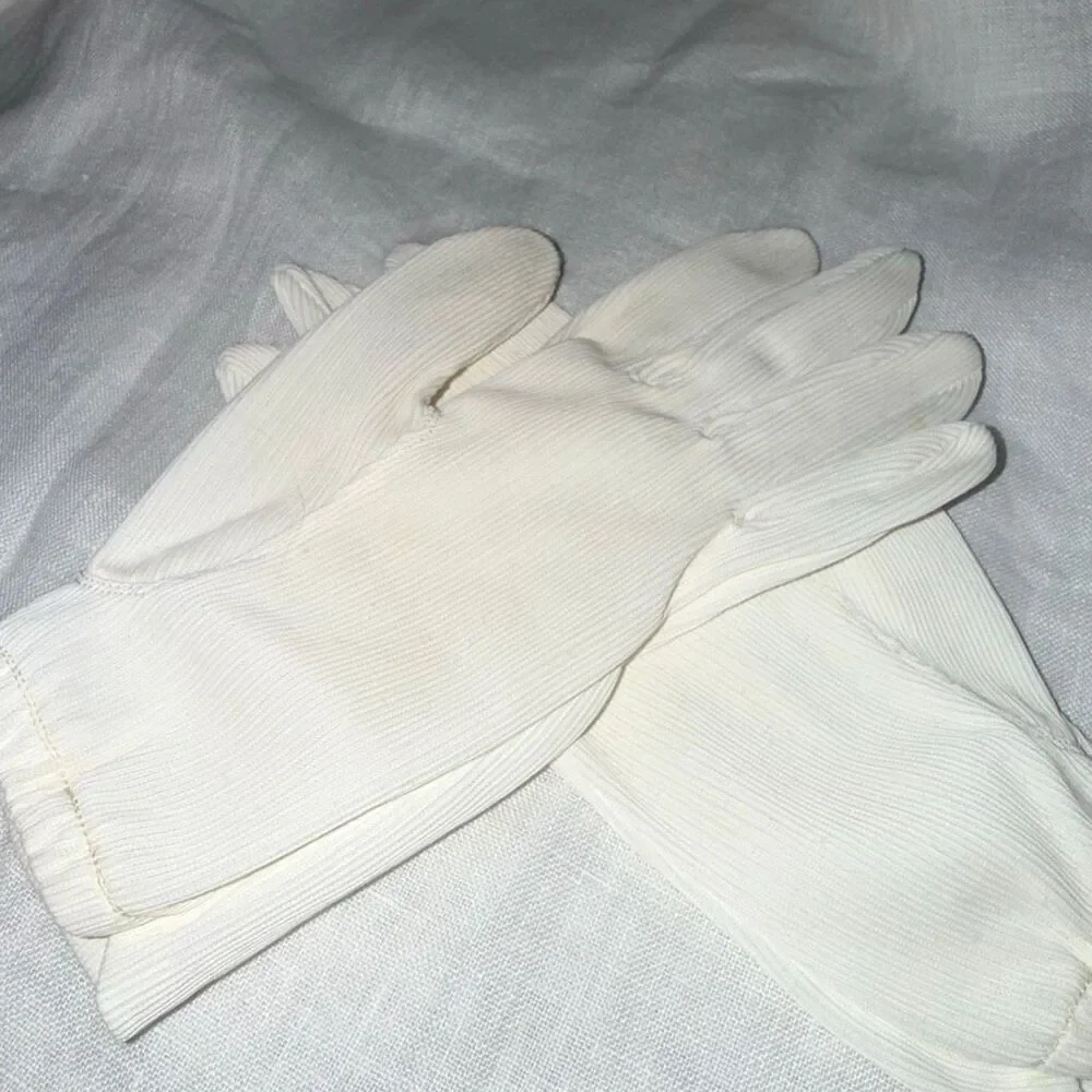 1960s Wear Right West Germany Ribbed Ivory Gloves Mod Daywear‎ Size 7